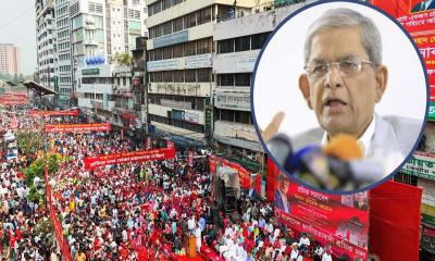 গণতন্ত্র এখনও উদ্ধার হয়নি