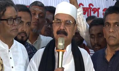 গণতন্ত্রের বিজয় আদায় করতে হবে