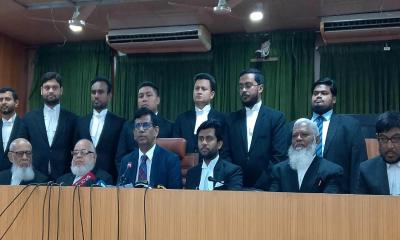 হাসিনাসহ তিনজনের বিরুদ্ধে গণহত্যাসহ ৫ অভিযোগ