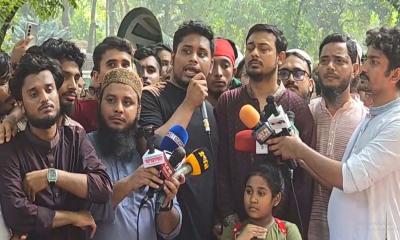 বাদ জুমা বড় জমায়েতের ডাক হাসনাতের