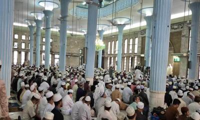 বায়তুল মোকাররমে ঈদুল আজহার প্রথম জামাত অনুষ্ঠিত