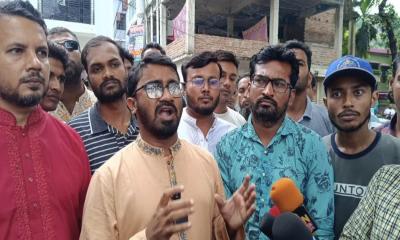 ঝিনাইদহে গণ শোভাযাত্রা: রাষ্ট্র সংস্কারের আহ্বান রাশেদ খানের