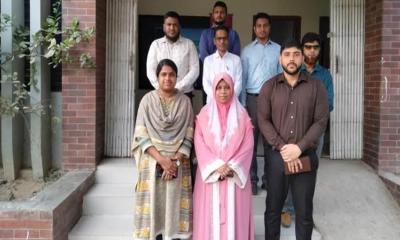 ভূমি অফিস, ইউনিয়ন পরিষদ কার্যালয় ও আশ্রয়ন প্রকল্প পরিদর্শনে জেলা প্রশাসক