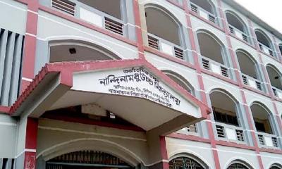 জমির বিনিময়ে নিয়োগ বাণিজ্যের অভিযোগ