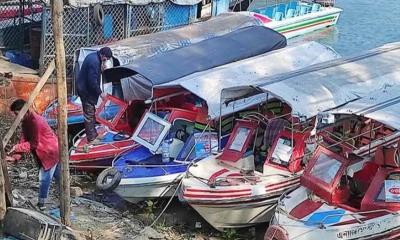 কাপ্তাই হ্রদের নৌ-রুটে স্পিডবোট চলাচল বন্ধে ধৈর্য ধরার আহ্বান জেলা প্রশাসনের