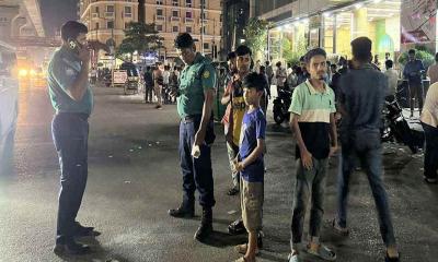 এনসিপি কার্যালয়ের সামনে বিস্ফোরণ, আহত ৩