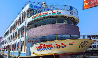 চাঁদা না দেয়ায় লঞ্চে সন্ত্রাসী হামলা, আতঙ্কে যাত্রীরা