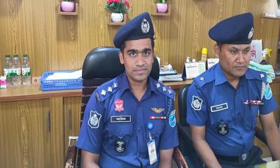 মধুপুর থেকে চুরি যাওয়া ট্রাক সীমান্ত এলাকায় উদ্ধার