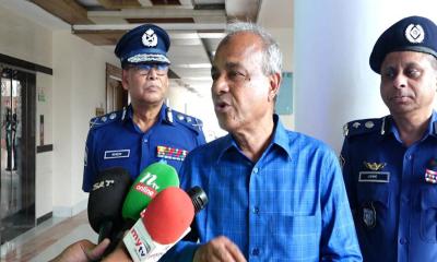 যারা মব সৃষ্টি করছে তাদের আইনের আওতায় আনা হবে: স্বরাষ্ট্র উপদেষ্টা