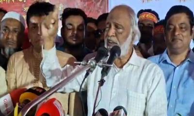 গণতন্ত্রের বন্ধু হতে চাইলে সরকার দীর্ঘায়িত করা যাবে না