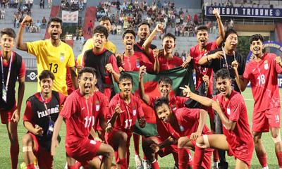 নেপালকে হারিয়ে ফাইনালে বাংলাদেশ