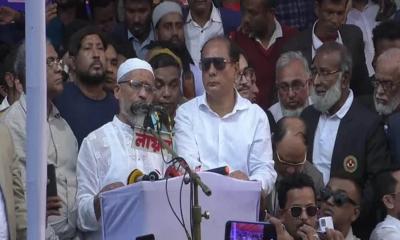 ১৭ বছর পর নেত্রকোণায় বাবরের ঈদ উদযাপন