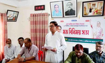 মহেশপুরে সাংবাদিকদের সাথে সাবেক এমপি নবী নেওয়াজের মতবিনিময়