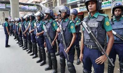 নির্বাচনের আগে সক্ষমতা বাড়ছে পুলিশের