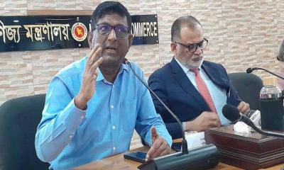 চাঁদাবাজি রোধে পশুবাহী যানবাহনে চালু হচ্ছে হটলাইন