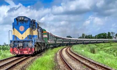 বন্ধ রয়েছে রেলের বিপুলসংখ্যক ট্রেন