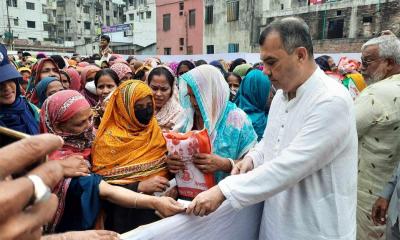 সুস্থভাবে বেঁচে থাকতে প্লাস্টিক পলিথিন পণ্য বর্জন করতে হবে: পরিবেশমন্ত্রী