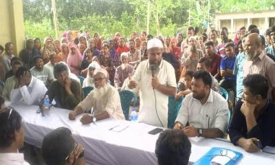 আদালতের রায়কে প্রাধান্য দিয়েই শালিসি বৈঠক মুলতবি