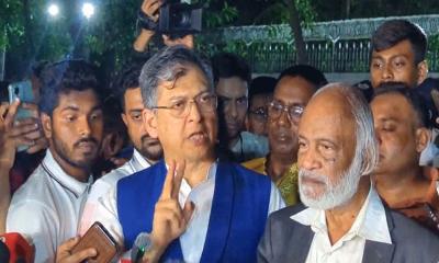 ৩ উপদেষ্টাকে বাদ দেয়ার জন্য লিখিতভাবে জানিয়েছি