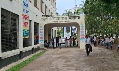 শরীয়তপুরে হ্যান্ডকাফসহ পলাতক দুই আসামি, ৩ ঘণ্টা পর গ্রেপ্তার