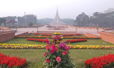 শ্রদ্ধা-ভালোবাসায় সিক্ত হতে প্রস্তুত জাতীয় স্মৃতিসৌধ