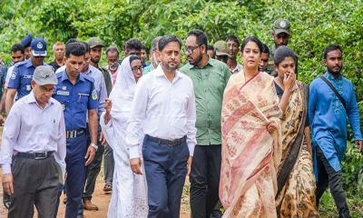 উপদেষ্টা রিজওয়ানার গাড়িবহরে হামলার খবর সঠিক নয়