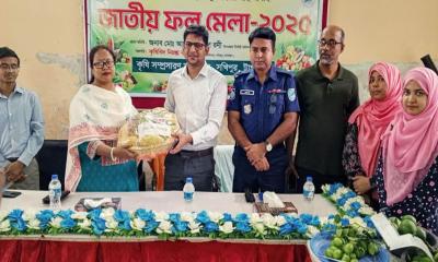 সখীপুরে জাতীয় ফল মেলা অনুষ্ঠিত