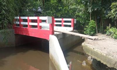 কালভার্ট আছে, নেই সংযোগ সড়ক— চরম দুর্ভোগে স্থানীয়রা