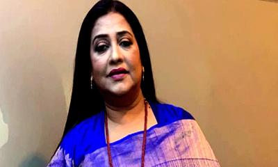 সুবর্ণা মুস্তাফাকে বিমানবন্দরে আটকে দিলো ইমিগ্রেশন পুলিশ