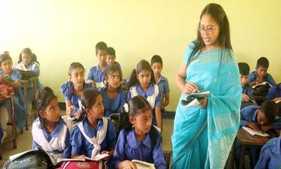 তিন দফা দাবিতে দেশের প্রাথমিক বিদ্যালয়ে পাঠদান বন্ধ