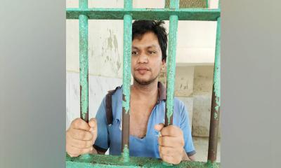 রুমমেটকে হত্যাচেষ্টা মামলায় ডাকসু ভিপি প্রার্থী জালাল গ্রেফতার