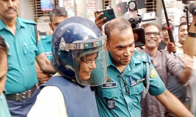 সন্ত্রাস বিরোধী আইনের মামলায় সাবেক সচিব আবু আলম শহীদ খান কারাগারে