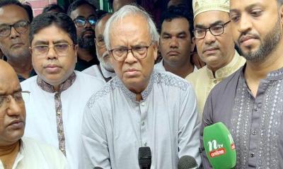 পাথর লুট-নারীঘটিত ঘটনায় জামায়াতের নাম শোনা যাচ্ছে