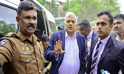 নাটকীয় পতনে ক্ষমতা হারিয়ে কারাগারে বিক্রমাসিংহ