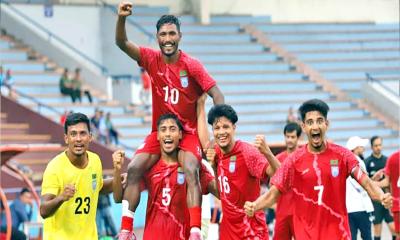 ফাহমিদুল-মোরসালিনের গোলে সিঙ্গাপুরকে হারাল বাংলাদেশ