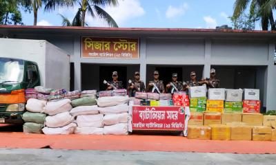 বিজয়নগরে কাভার্ড ভ্যানসহ ২ কোটি টাকার ভারতীয় মালামাল আটক