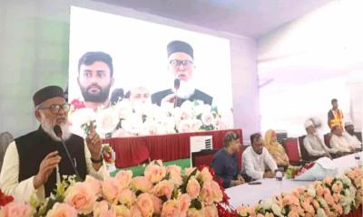 নবীজীর দিক নির্দেশনায় নারী অধিকার প্রতিষ্ঠা পেয়েছিল‎