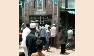 সীতাকুণ্ডে ন্যায্যমূল্যের চাল বিতরণকে কেন্দ্র করে দুপক্ষের সংঘর্ষ
