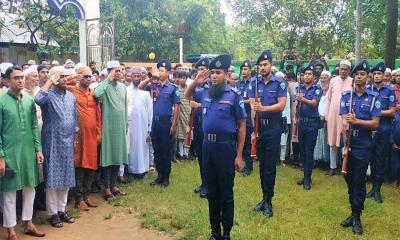 দীঘিনালায় রাষ্ট্রীয় মর্যাদায় বীর মুক্তিযোদ্ধা রেজাউল করিমের দাফন