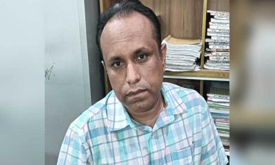 ট্রাফিক পুলিশের দুই সদস্যকে মারধর: চিকিৎসক আটক