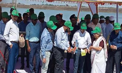 ইটনায় পোনা মাছ অবমুক্ত, অলওয়েদার সড়কে ব্রিজ ও কালভার্ট বৃদ্ধির আহ্বান