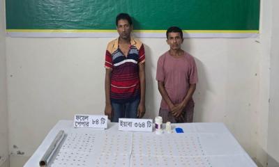 মহেশপুরে সেনাবাহিনীর অভিযানে ইয়াবা উদ্ধার, আটক ২