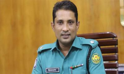 ‘গুলি করি, মরে একটা, একটাই যায় স্যার’, পুলিশের সেই ডিসি বরখাস্ত