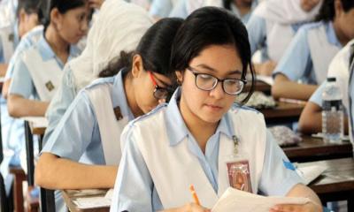 স্থগিত হওয়া এইচএসসির দুই পরীক্ষা একই দিনে