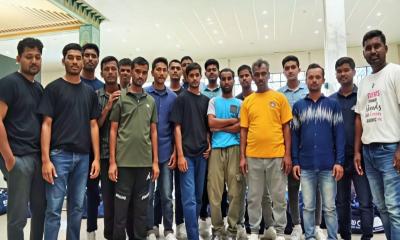 তিউনিসিয়া থেকে দেশে ফিরলেন ২০ বাংলাদেশি