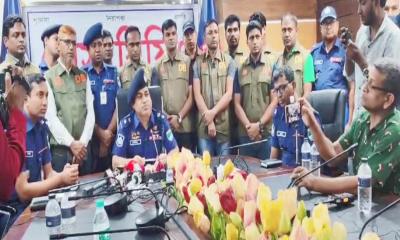 বাগেরহাটে অ্যাঞ্জিন মেটাল ইন্ডাস্ট্রিজে ডাকাতির মালামাল উদ্ধার, ৯ জন গ্রেপ্তার