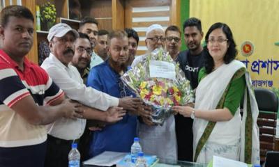 বেলকুচি প্রেসক্লাবের সাংবাদিকদের সাথে নবাগত ইউএনওর মতবিনিময়