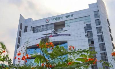 সব দলের কাছে আয়-ব্যয়ের হিসাব চেয়েছে ইসি