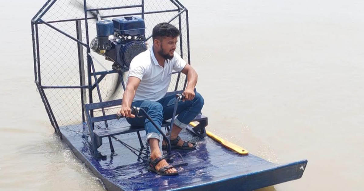 বিমানের পর এবার এয়ারবোট উদ্ভাবন করে তাক লাগালেন