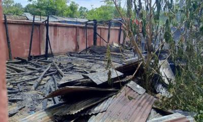 কাপ্তাইয়ে অগ্নিকাণ্ডে পুড়ে গেছে সাতটি দোকান